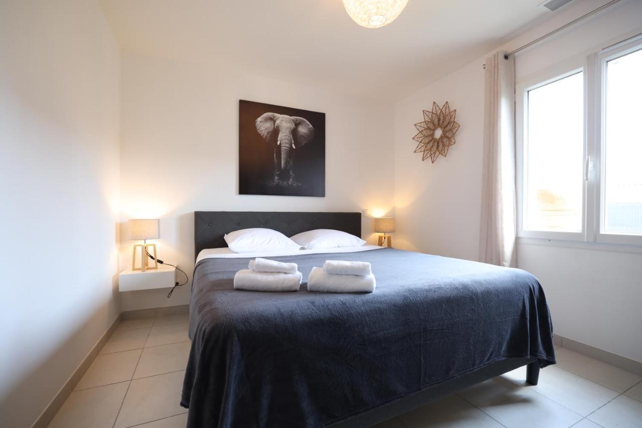 Superbe Villa Climatisee, Piscine, Jardin, Parking Le Plan-de-la-Tour Exteriör bild